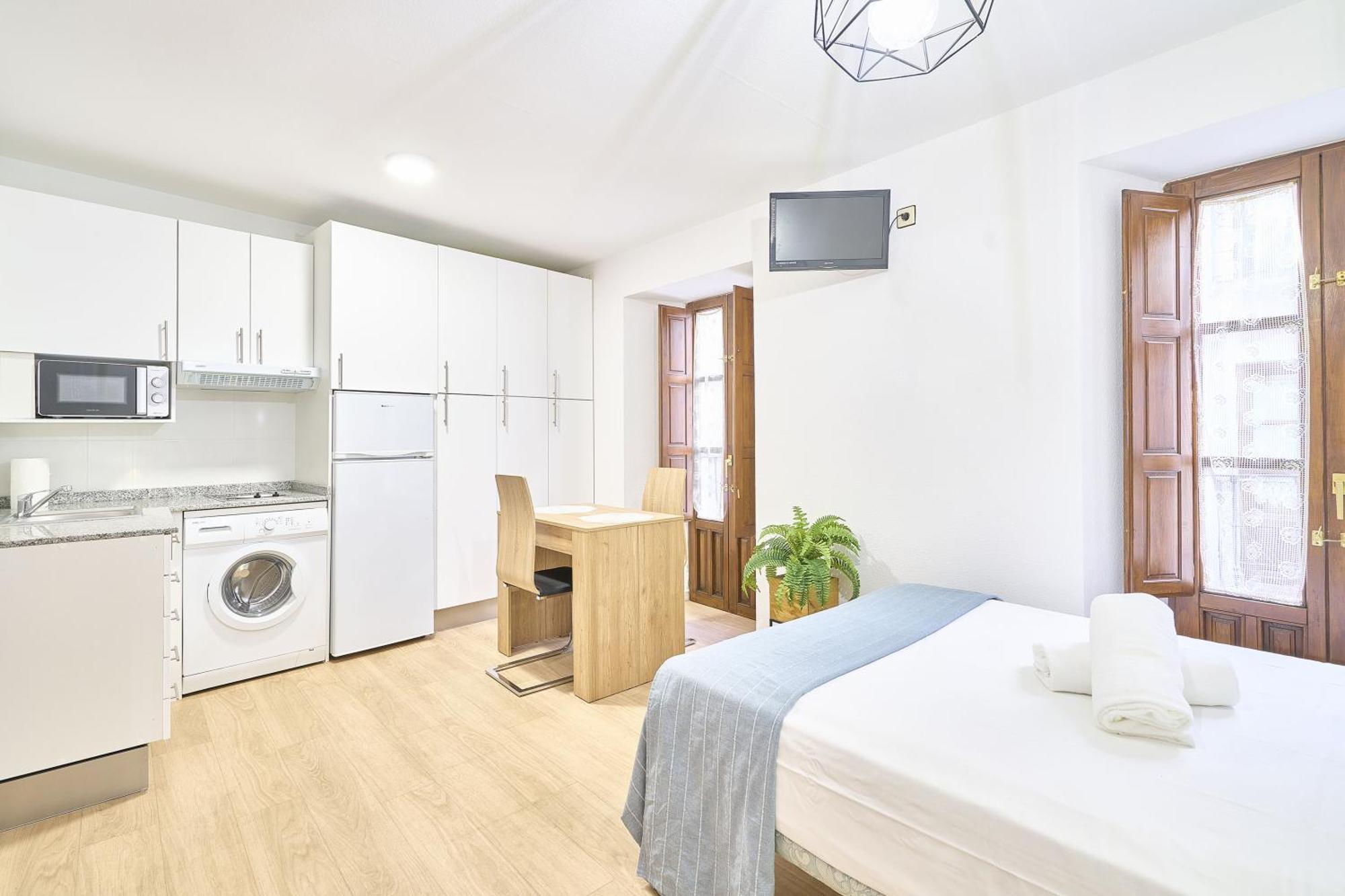 Ferienwohnung Traviesa 22 By Keyhom Salamanca Exterior foto